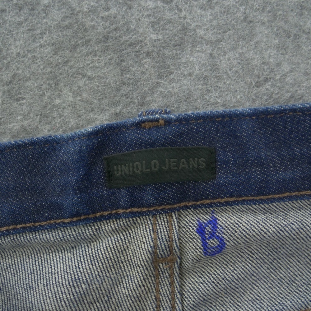 Uniqlo Jeans Mens Blue 33 Straight Leg Selvedge Mid Rise Zip Fly Dark Wash - Picture 4 of 11